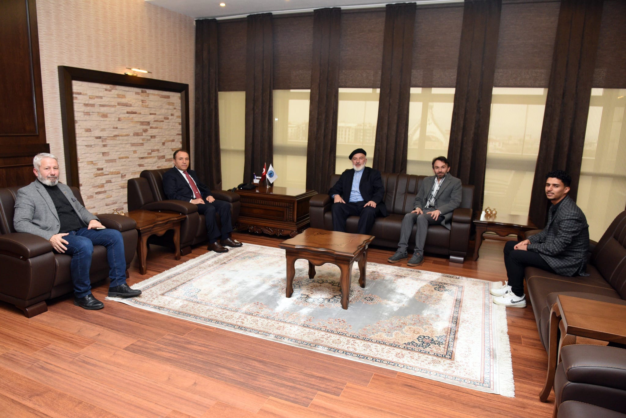 Afyon Kocatepe Üniversitesi'nde Bosna Hersekli Süleyman Çelikoviç'e özel bir karşılama yapıldı.