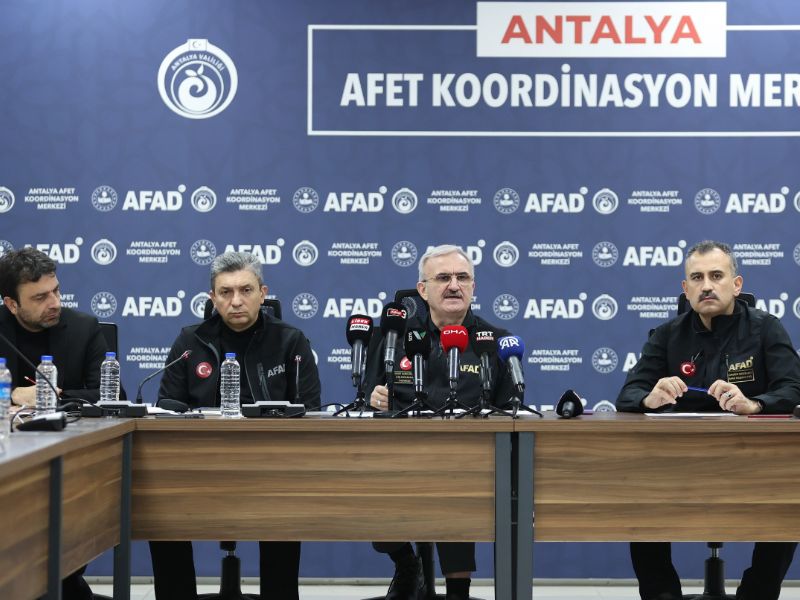Antalya'da Devam Eden Sel Felaketinde İçişleri Bakan Yardımcısı Açıklama Yaptı