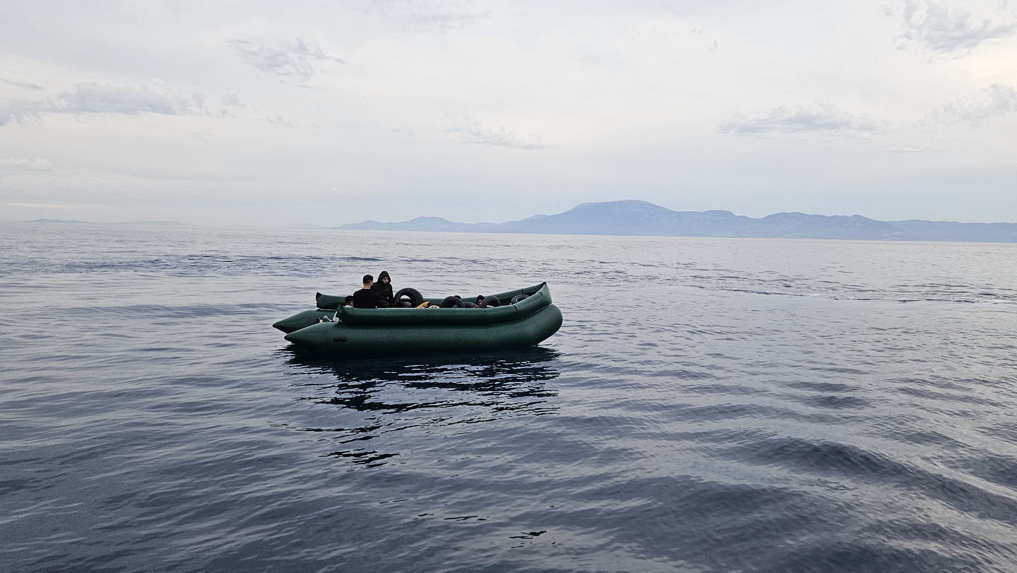 İzmir Foça Açıklarında Kurtarılan Göçmenler