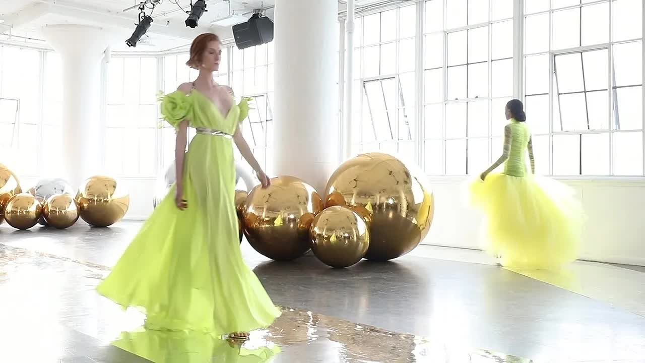 Liina Stein'ın 2024/2025 Sonbahar Kış Koleksiyonu Moda Şovu