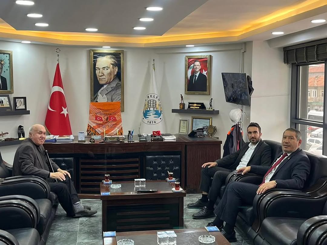 Dinar Belediye Başkanı Topçu'ya Karaadilli Belediye Başkanı Şahin ve Önceki Başkanlarının Ziyareti