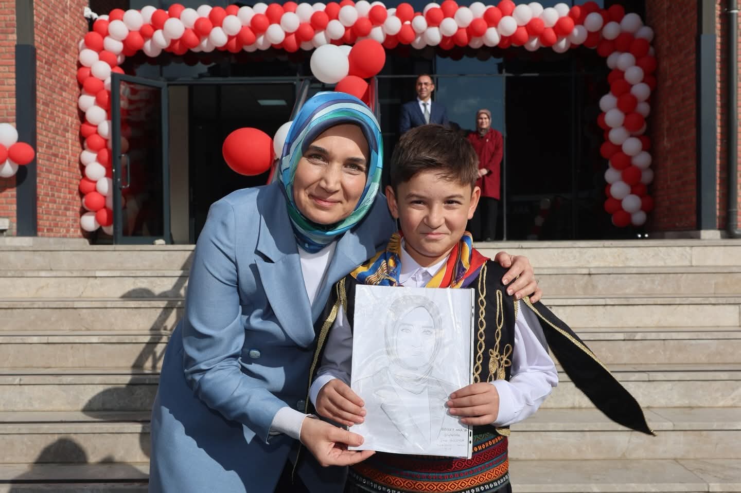 Vali Yiğitbaşı’na Öğrencilerden Yoğun İlgi
