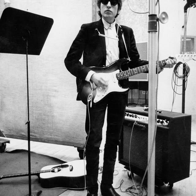 Bob Dylan ve A Complete Unknown