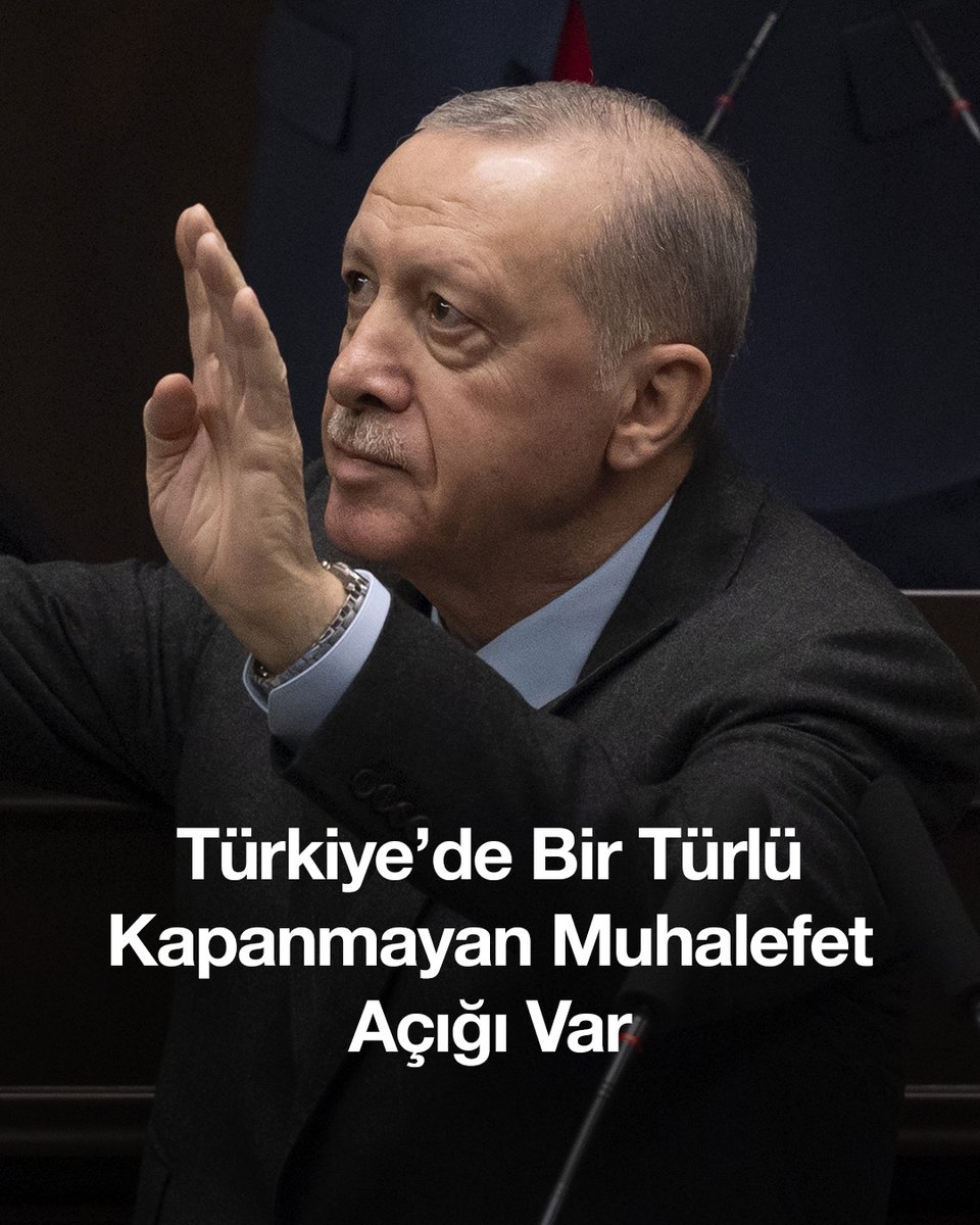 CHP'de Değişim: Yeni Liderin İlk İzlenimleri Tartışma Yarattı