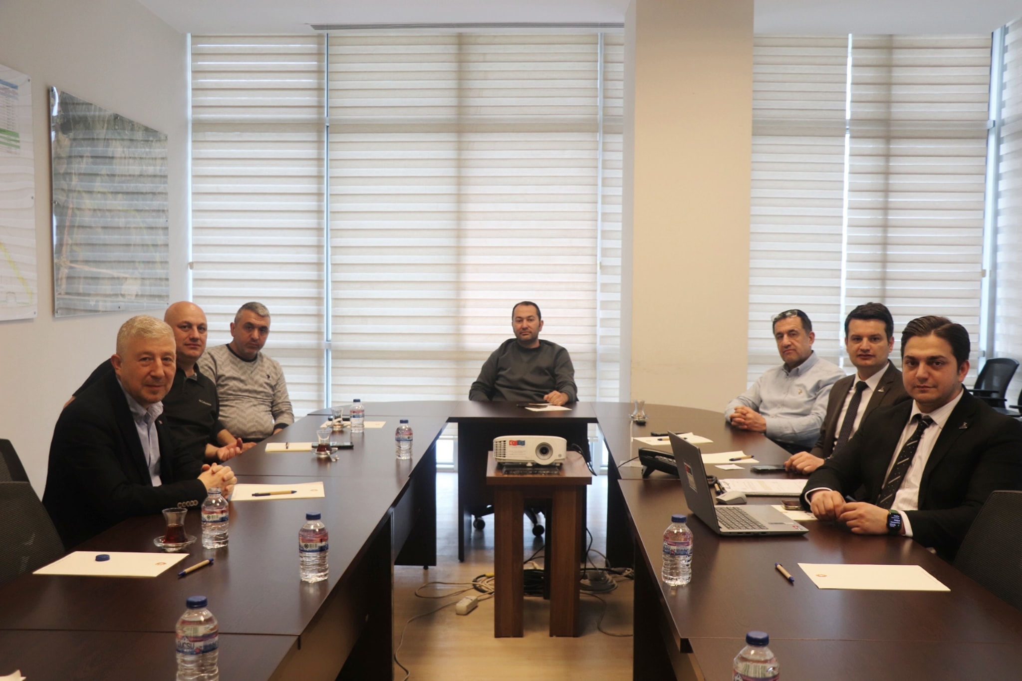 Afyonkarahisar Ticaret ve Sanayi Odası'ndan Dayanıklı Tüketim Ürünleri Sektörü Değerlendirmesi