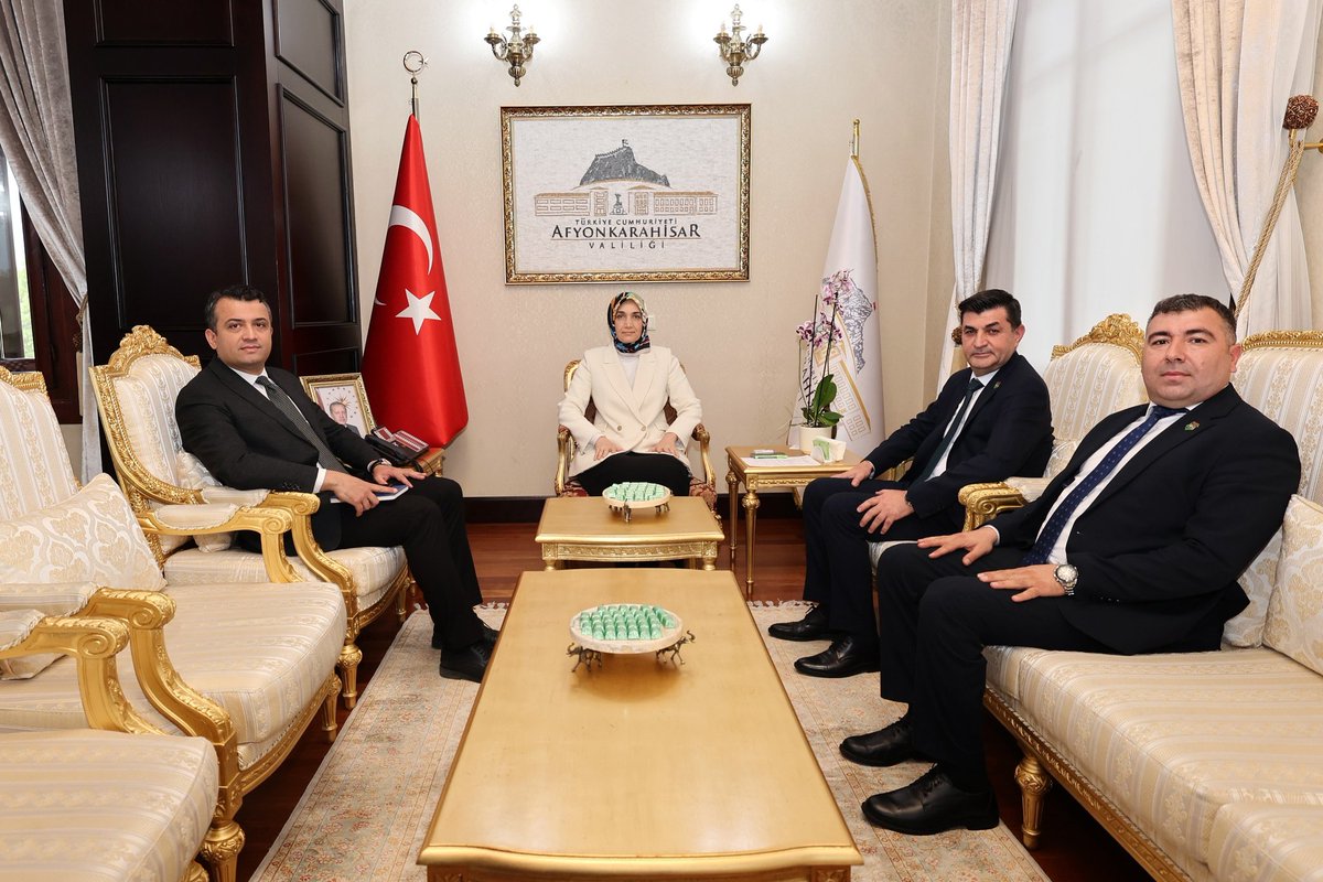 Afyonkarahisar Valisi Güran Yiğitbaşı, Türkiye Harp Malulü Gaziler Derneği Heyetini Kabul Etti