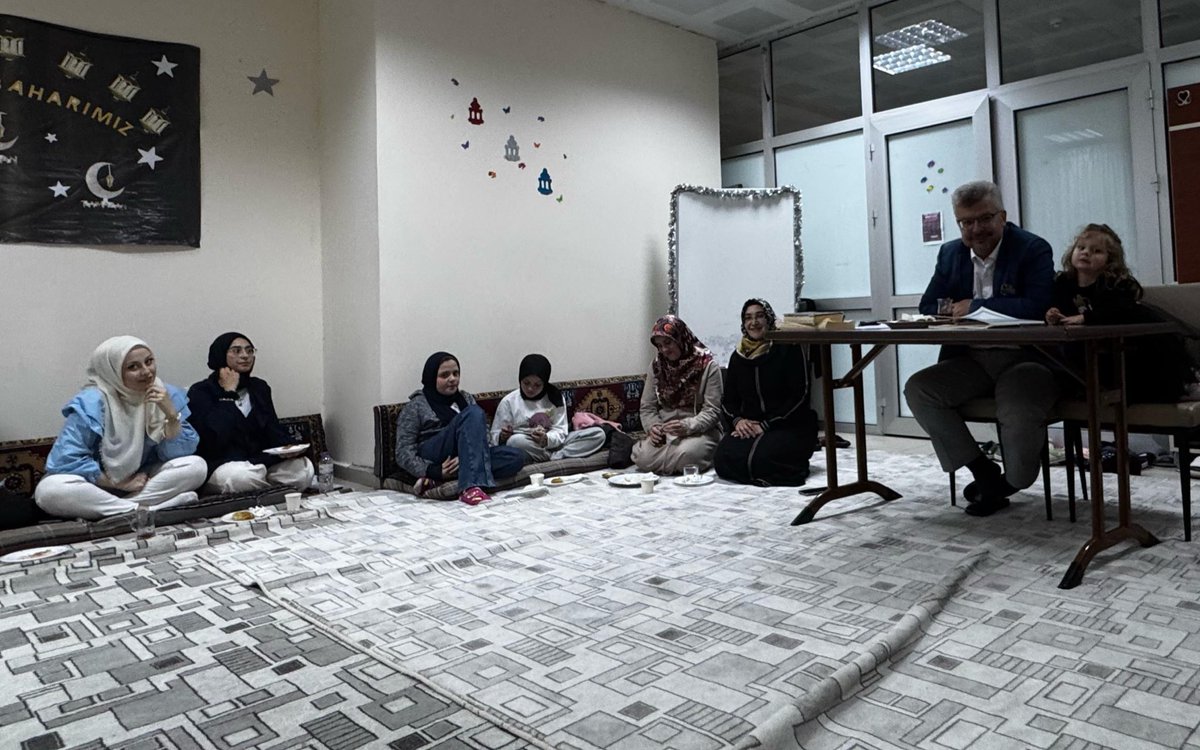 GSB Afyonkarahisar Yurtlarında Peygamber Efendimizin Ahlakı Konulu Sohbet