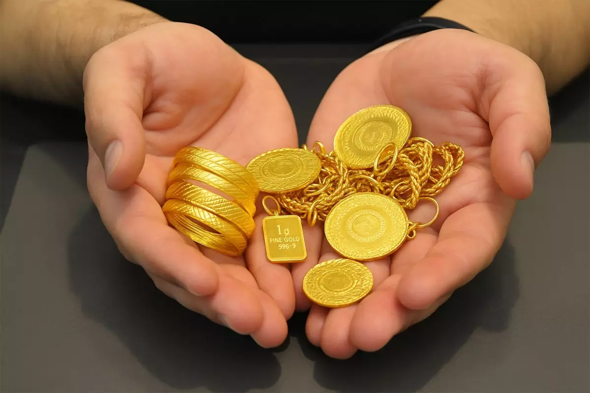 Altın Fiyatları ABD İstihdam Verisi Sonrasında Dalgalanıyor