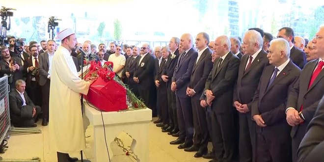 TBMM Başkanvekili Sırrı Süreyya Önder Son Yolculuğuna Uğurlandı