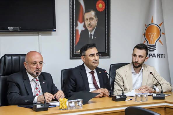 AK Parti Afyonkarahisar İl Başkanlığı'ndan Haftalık Yönetim Kurulu Toplantısı