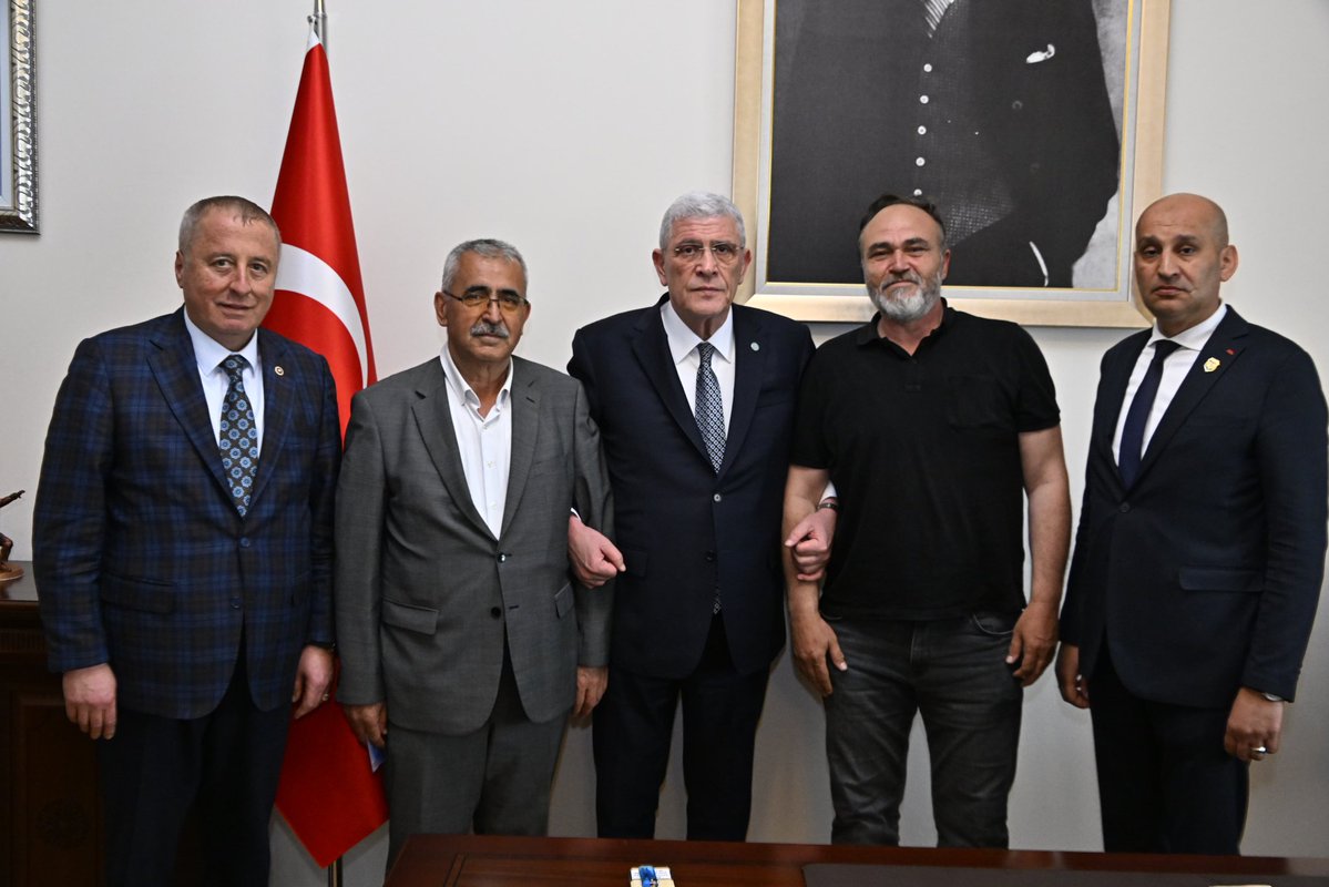 İyi Parti Milletvekili Hakan Şeref Olgun, Şehit Aileleriyle Buluştu