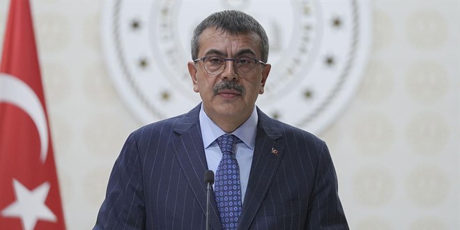 Bakan Tekin: Okullarda Uygulamalı Eğitim Öncelikli