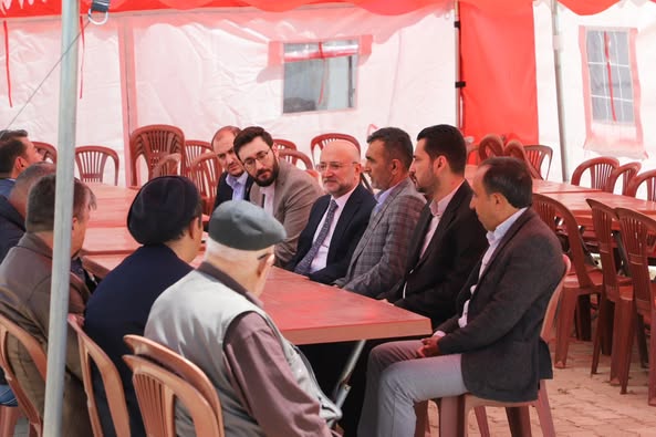 AK Parti Afyonkarahisar Heyeti, Çelikhan'da Şahintepe Ailesine Taziye Ziyareti
