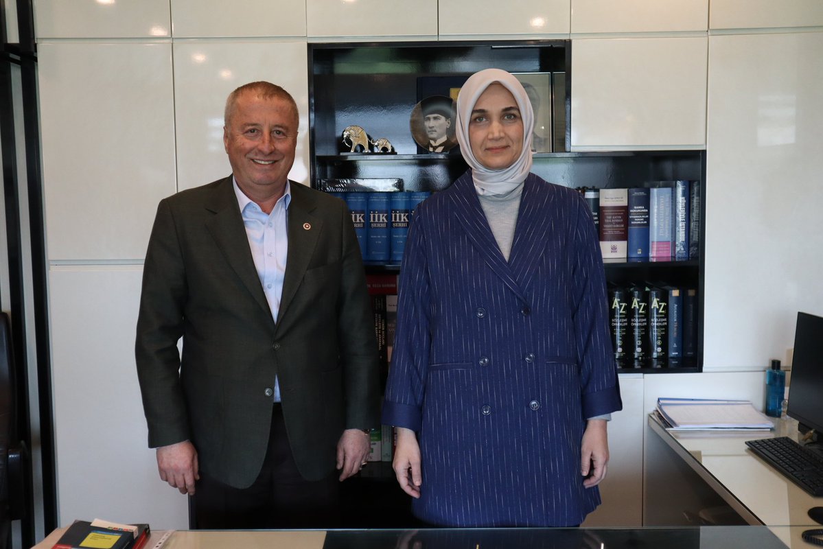 İyi Parti Milletvekili Olgun, Afyonkarahisar Valisi Yiğitbaşı'nı İstanbul'da Ağırladı