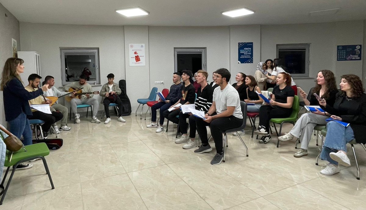 Afyonkarahisar Gençlik ve Spor Bakanlığı Yurtlarında Koro Çalışmaları Başladı
