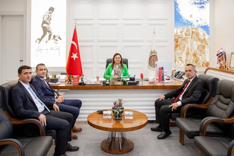Afyonkarahisar Belediye Başkanı Köksal, Vergi Denetçileriyle İstişarede Bulundu