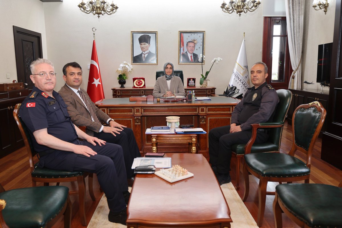 Afyonkarahisar'da Asayiş Toplantısı: Güvenlik Önlemleri Gözden Geçirildi