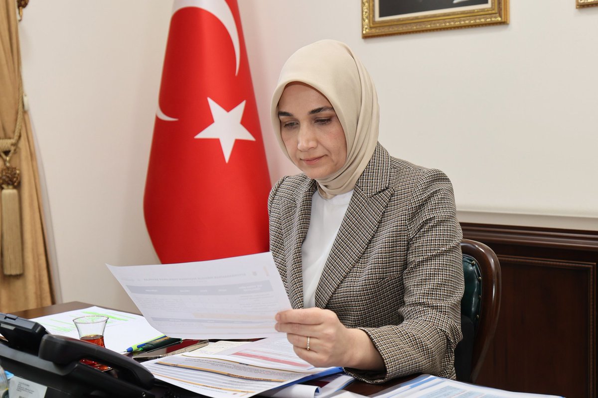 Afyonkarahisar Valisi, Yerlikaya Başkanlığında Eş Zamanlı VKS Toplantısına Katıldı