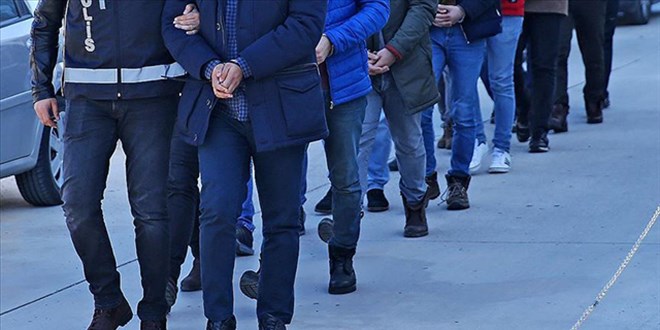 25 İlde Kamu Görevlisi Kılığında Dolandırıcılık Operasyonu: 84 Gözaltı