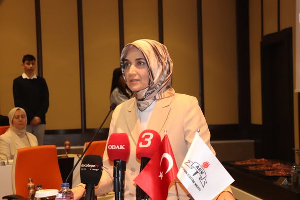 Afyon Eğitim Vakfı'nın 35. Genel Kurulu Yapıldı: Yeni Yönetim Kurulu Üyeleri Açıklandı