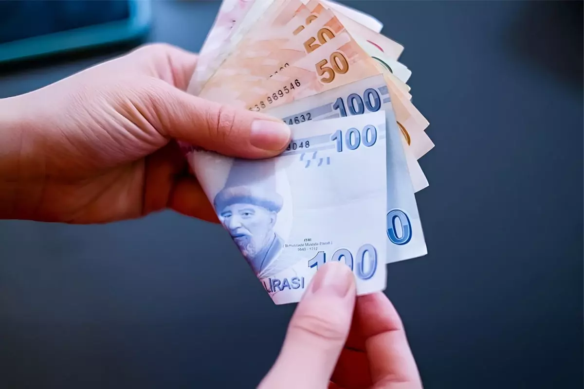 Memur ve Emekli Maaş Zammı Beklentileri Enflasyon Verilerine Bağlı