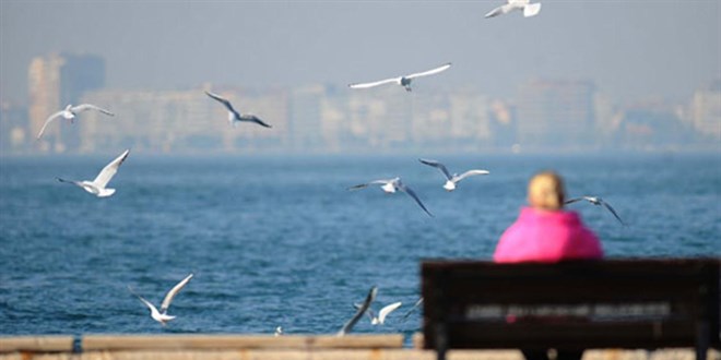 İstanbul, Ankara ve İzmir'de Yağışlı Hava: Meteoroloji Kuvvetli Yağış Uyarısı Yaptı