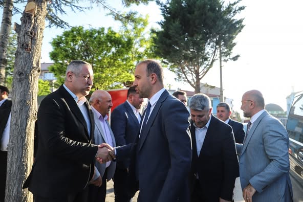 AK Parti Afyonkarahisar İl Başkanı Şahin, Çobanlar İlçe Teşkilatını Ziyaret Etti