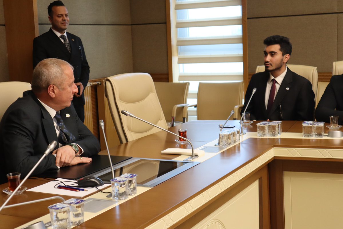 İyi Parti Milletvekili Olgun, Gelecek Nesil Hukukçularla TBMM'de Bir Araya Geldi