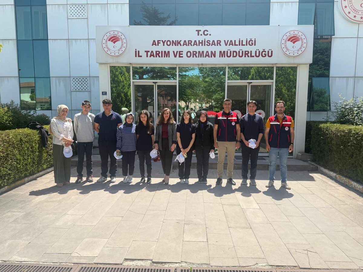 Afyonkarahisar'da Tarım ve Orman Çalışmaları Öğrencilere Tanıtıldı