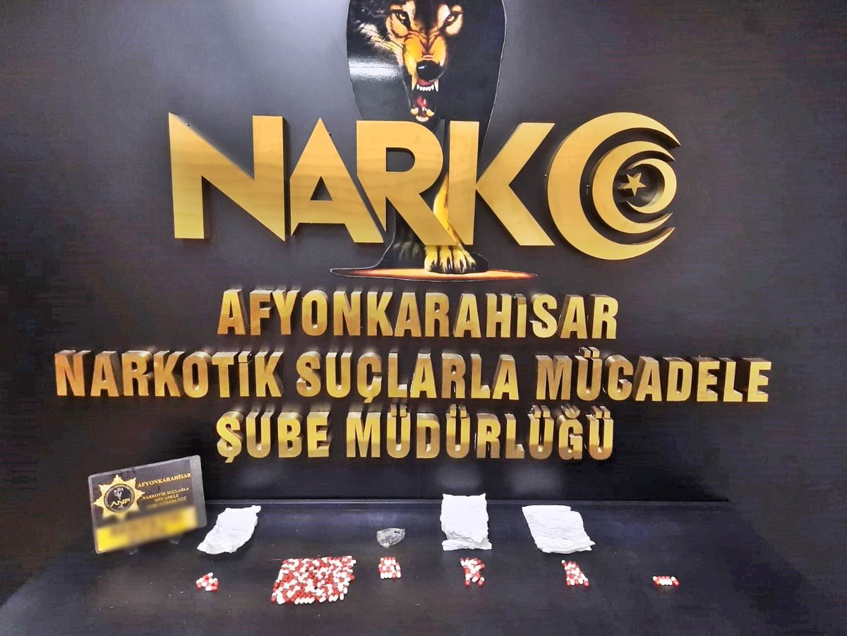 Afyonkarahisar'da Uyuşturucu Operasyonu: 158 Adet Sentetik Ecza Maddesi Ele Geçirildi