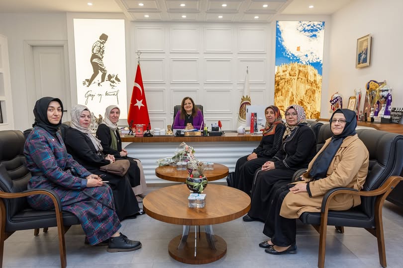 Afyonkarahisar Belediye Başkanı Köksal, Saadet Partisi Kadın Kolları ile İstişare Toplantısı Gerçekleştirdi