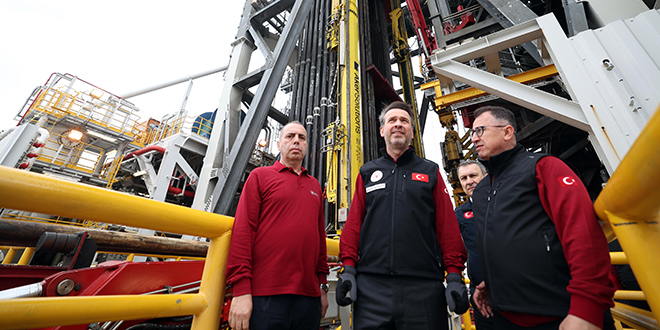 Karadeniz'de Doğalgaz Sondaj Çalışmalarında Son Aşama: Erdoğan'dan Açıklama Bekleniyor