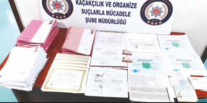 Kamu Görevlileri Adına Sahte İmza ile Diploma Bastıran Şüpheliler Gözaltına Alındı