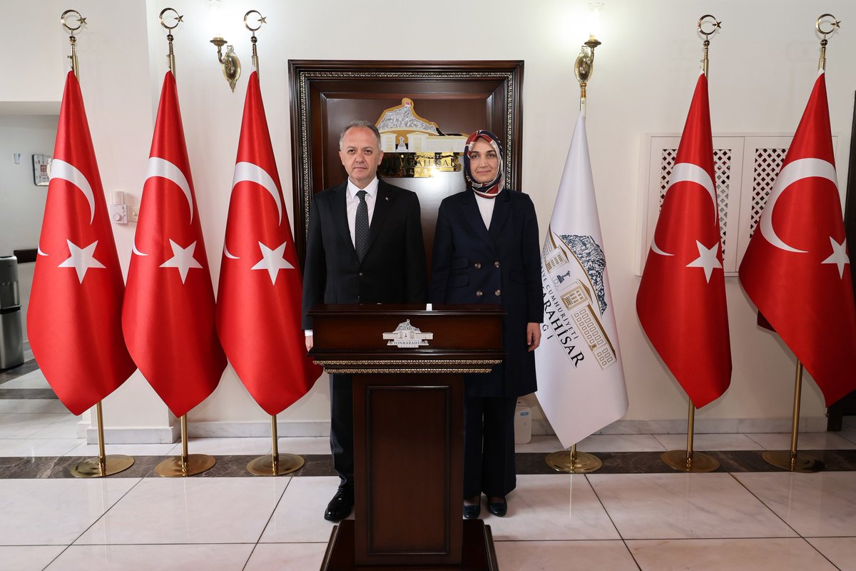 Afyonkarahisar Valisi Yiğitbaşı'na Kültür ve Turizm Bakan Yardımcısı Yazgı Ziyareti