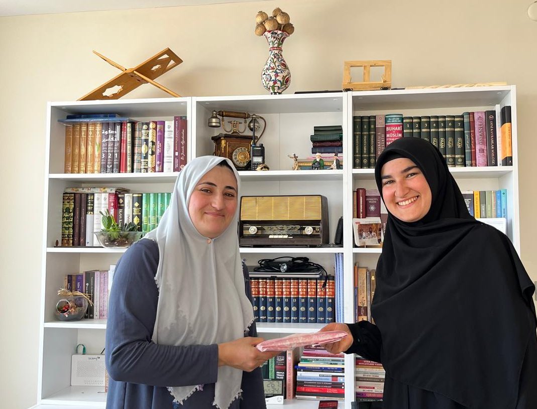 Afyonkarahisar'da Hadis Ezberleme Yarışması Coşkuyla Tamamlandı
