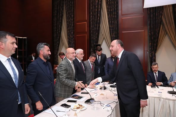 AK Parti Afyonkarahisar İl Başkanı Şahin, İl Başkanları Toplantısı'nda