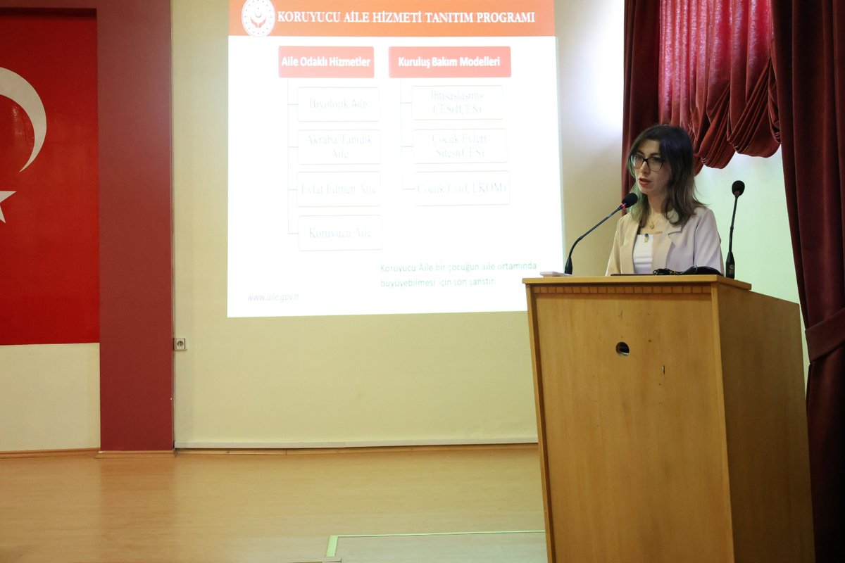 Afyonkarahisar'da Koruyucu Aile Eğitim Programı Düzenlendi