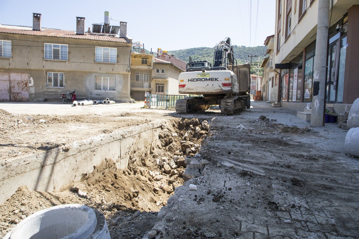 Afyonkarahisar'da Çakır Mahallesi Altyapısı Güçlendiriliyor