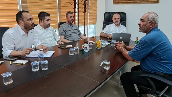 AK Parti Afyonkarahisar'da Haftalık Halk Buluşmaları Devam Ediyor