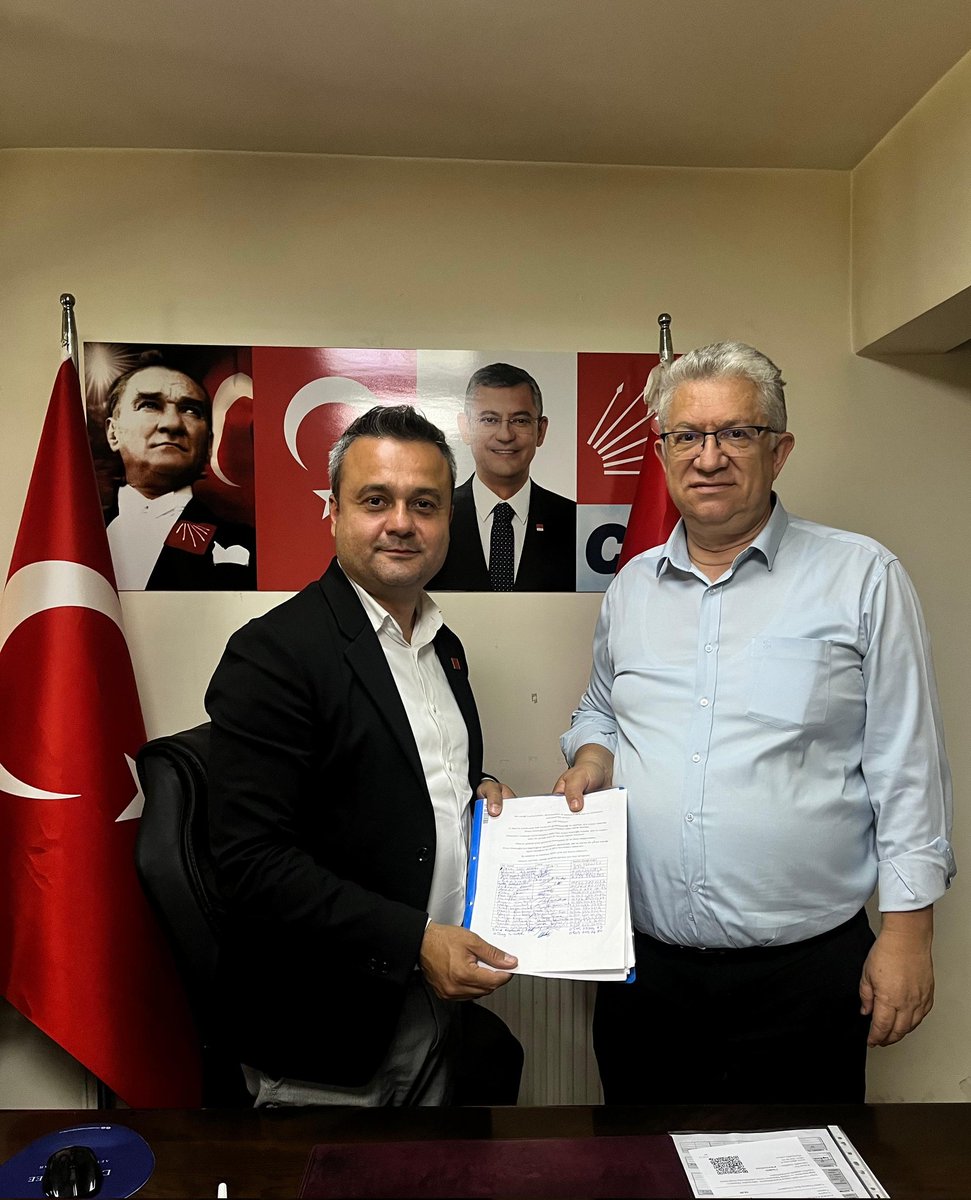 Afyonkarahisar'da CHP İl Başkanı'na Önemli Ziyaret: İmamoğlu Kampanyası İçin İmza Teslimi