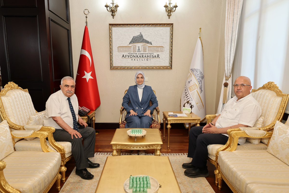 Afyonkarahisar Valisi Yiğitbaşı, İl Genel Meclisi Başkanı Çoban ve ADD Başkanı Cengiz ile Proje Değerlendirmesi Yaptı