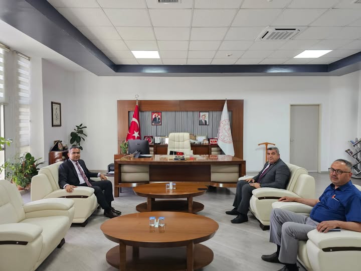 Afyonkarahisar İdare Mahkemesi Başkanı, İl Milli Eğitim Müdürünü Ziyaret Etti