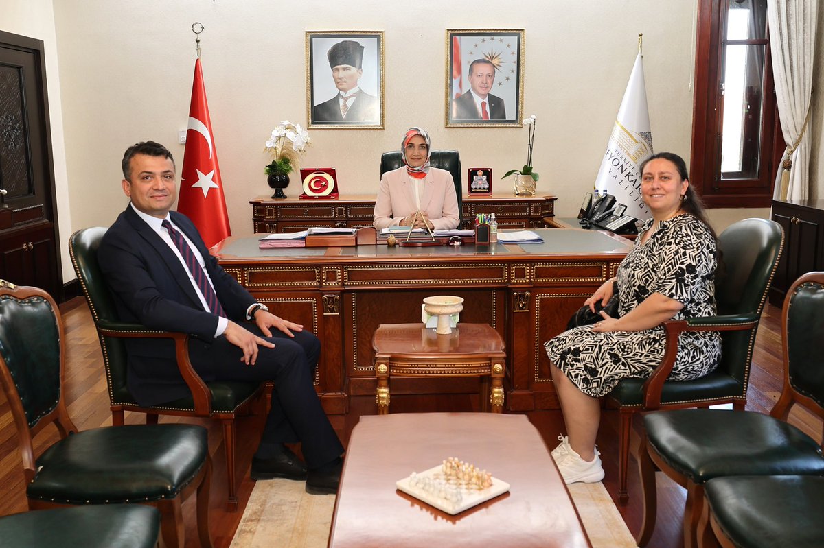 Afyonkarahisar Valisi Yiğitbaşı, Dörtyol Kaymakamı Keklik'i Uğurladı