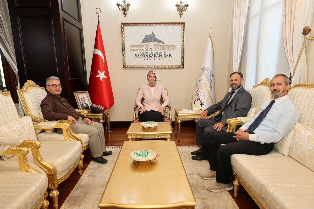 Afyonkarahisar Valisi Doç. Dr. Kübra Güran Yiğitbaşı, Milli Diyanet Sen Heyetini Ağırladı