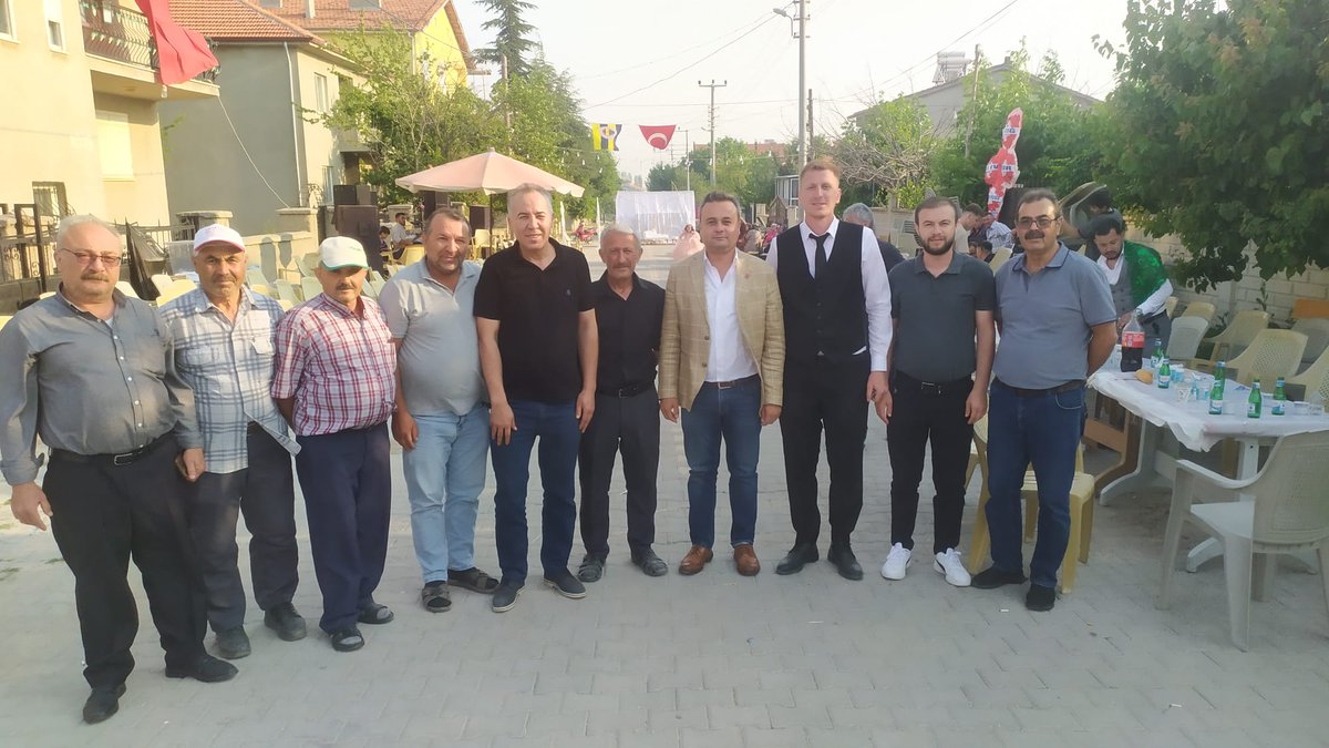 CHP Afyonkarahisar İl Başkanı Erhan, Dişli Kasabası'nda Düğün Törenine Katıldı