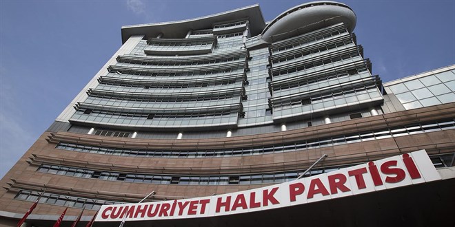 CHP Kurultay Davası Ertelendi: Görevsizlik İtirazı Bekleniyor