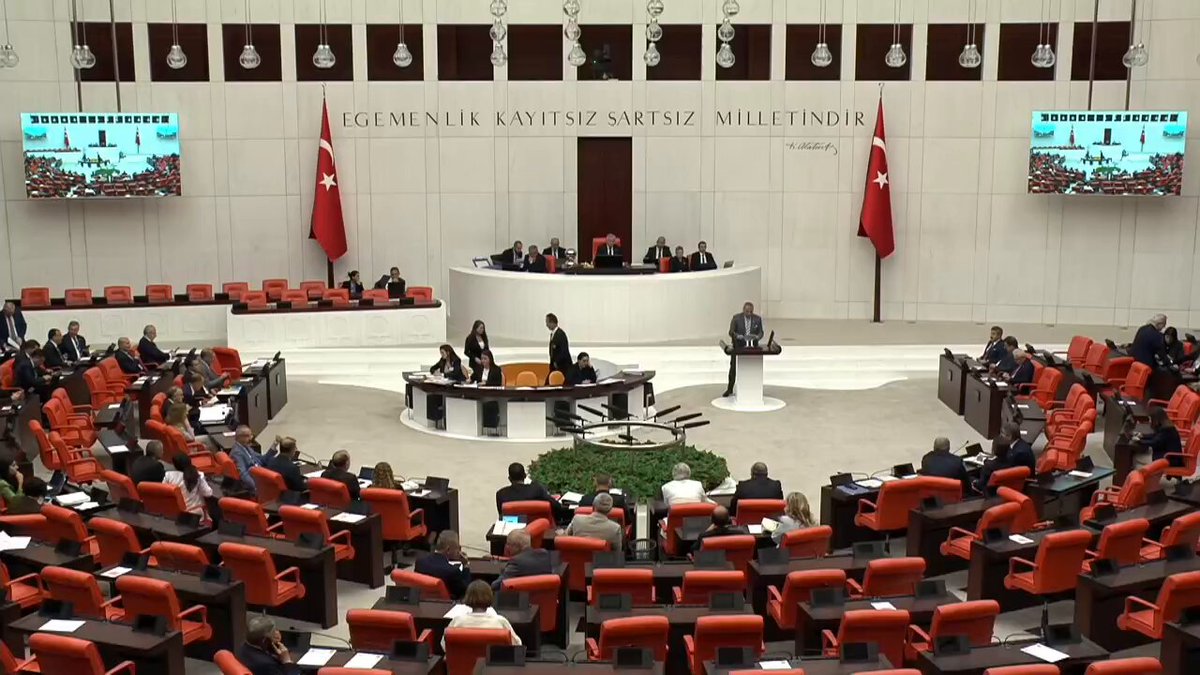 Genç Avukatların Sorunları TBMM'de Ses Getirdi