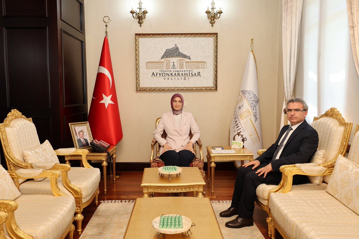 Afyonkarahisar Valisi Yiğitbaşı, Cumhuriyet Başsavcısı Karabacak'ı Kabul Etti
