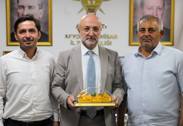 AK Parti Afyonkarahisar İl Başkanı Şahin, İHH Temsilcisi Karapınar'ı Ağırladı
