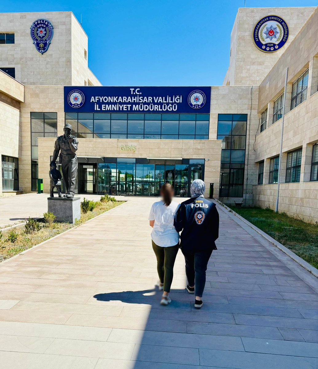 Afyonkarahisar'da Nitelikli Dolandırıcılık Şüphelisi Yakalandı